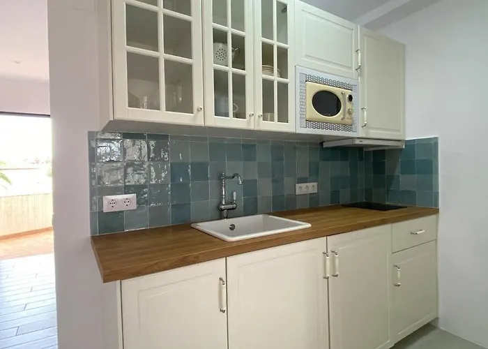 Apartment Elegante Piso Cerca De La Playa En